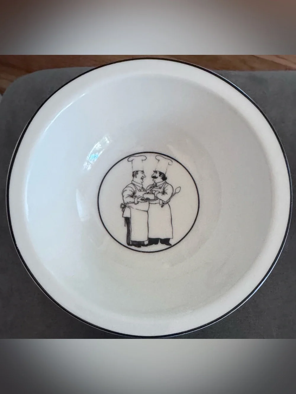 Vintage Epoch Chef Illustration White Ceramic Bowls - Set of 4, Le Restaurant
